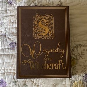 Wizardry and Witchcraft eyeshadow palette
